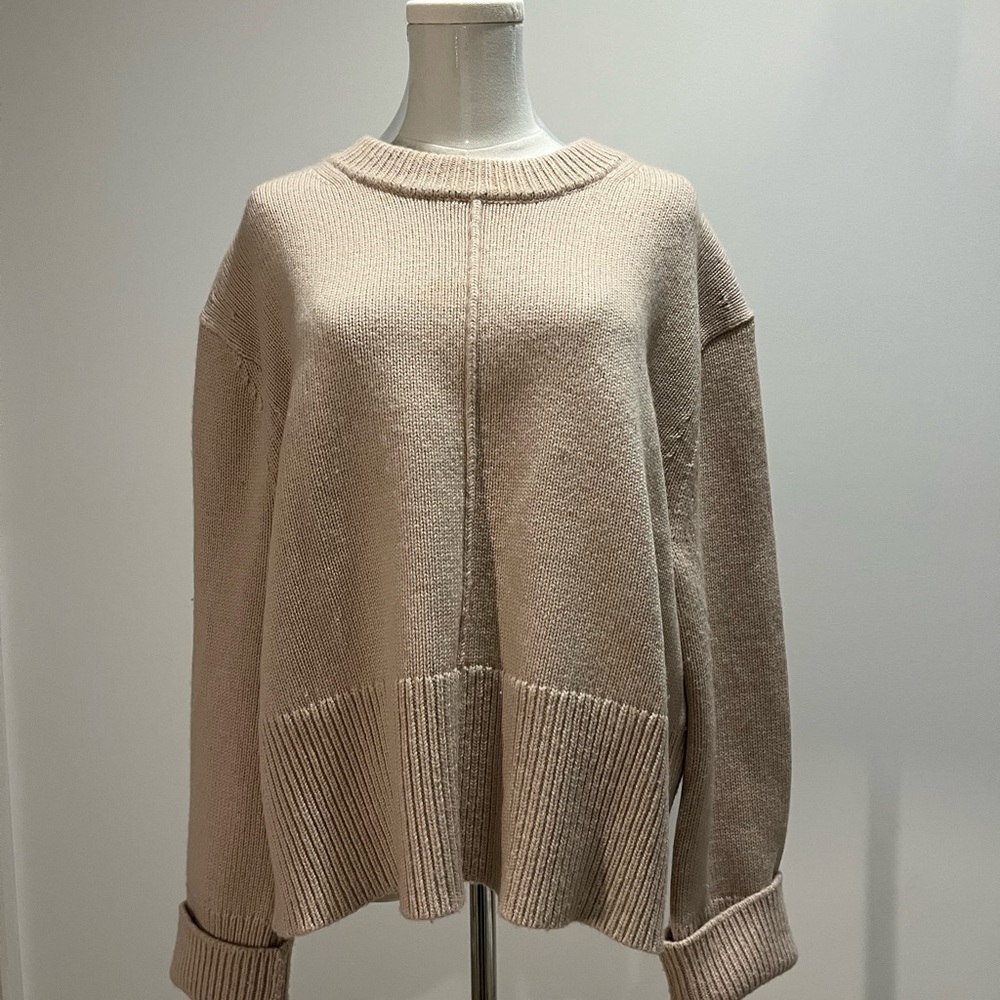 Elegant Beige Women's Crew Neck Sweater
